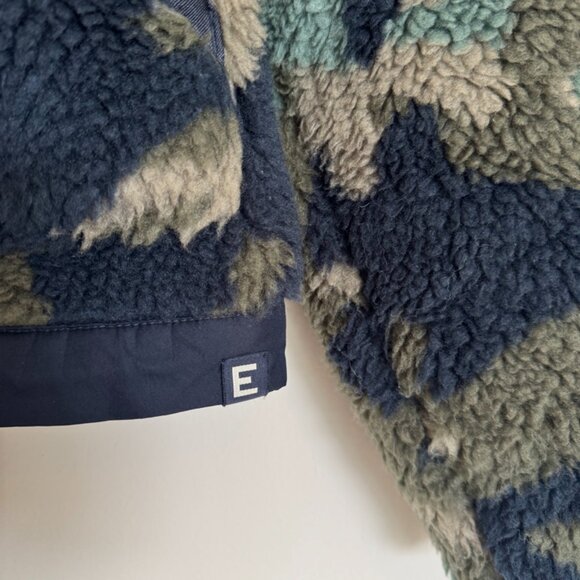 Everlane The ReNew Teddy Liner Green Base - Size S - Picture 4 of 4